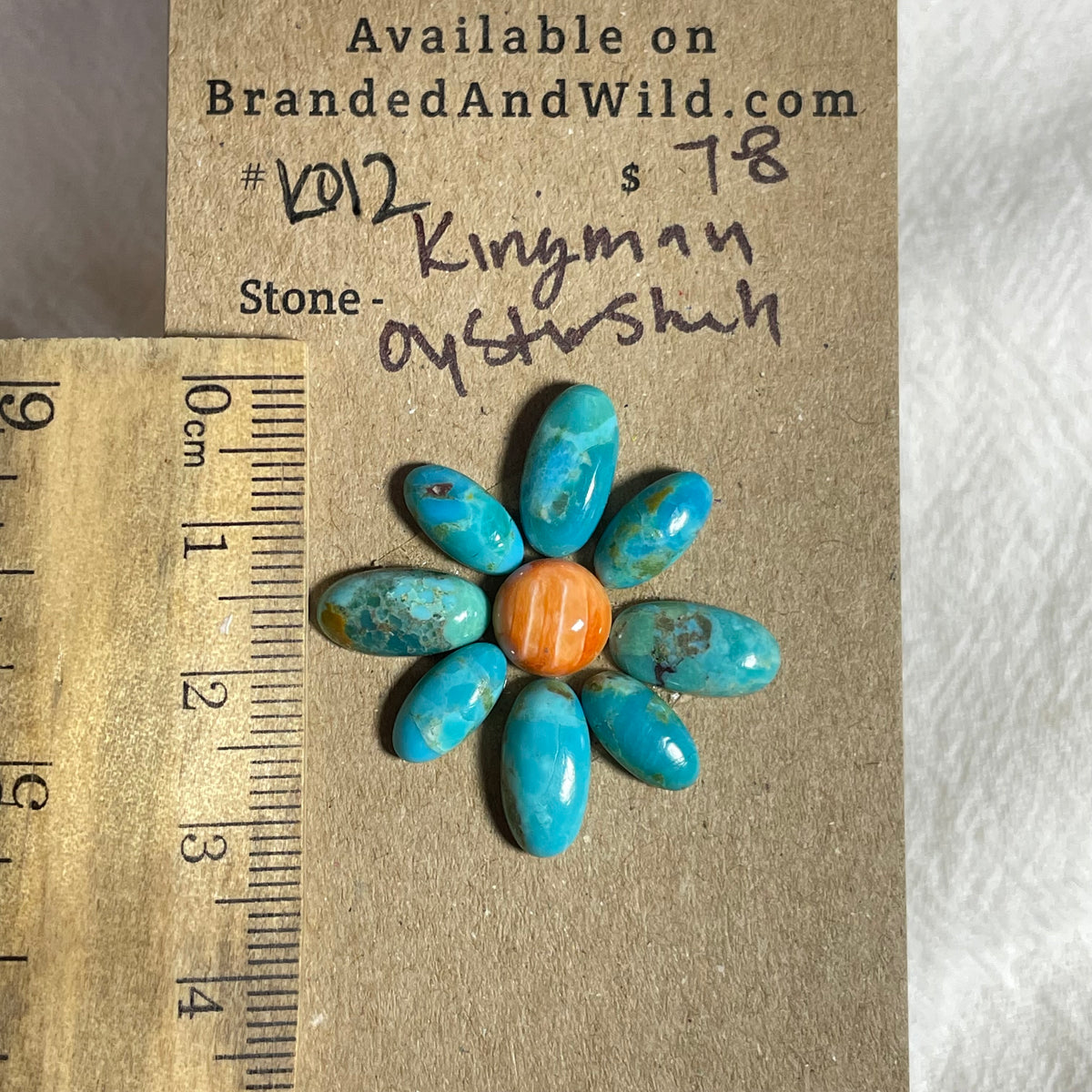 Kingman Turquoise / Oyster Shell Cabochon - KO12