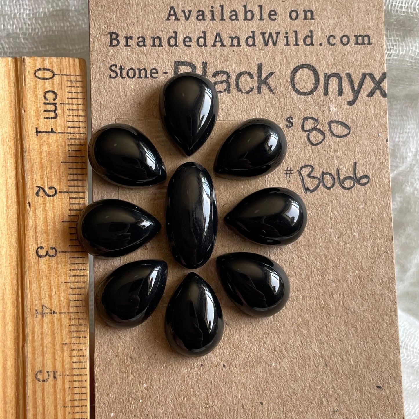 Black Onyx - Cabochon - B066