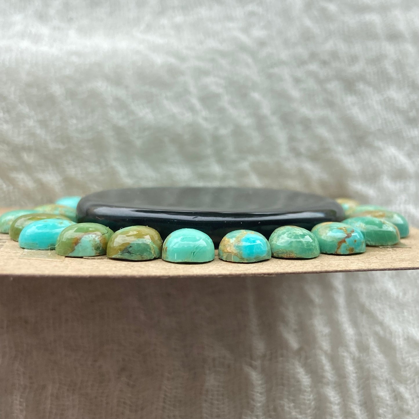 Kingman / Black Onyx Cabochon - Mix48
