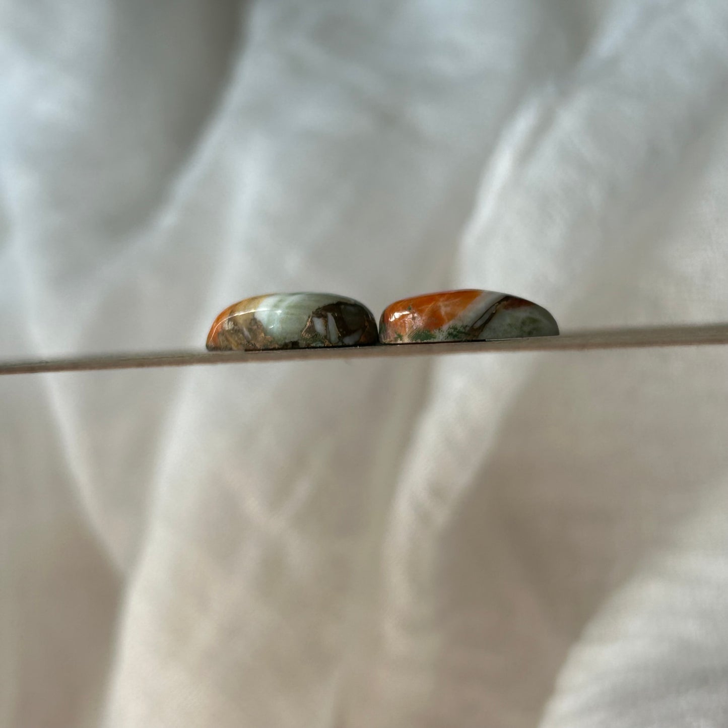 Turquoise, Oyster shell, Copper, Cabochon - TOC06