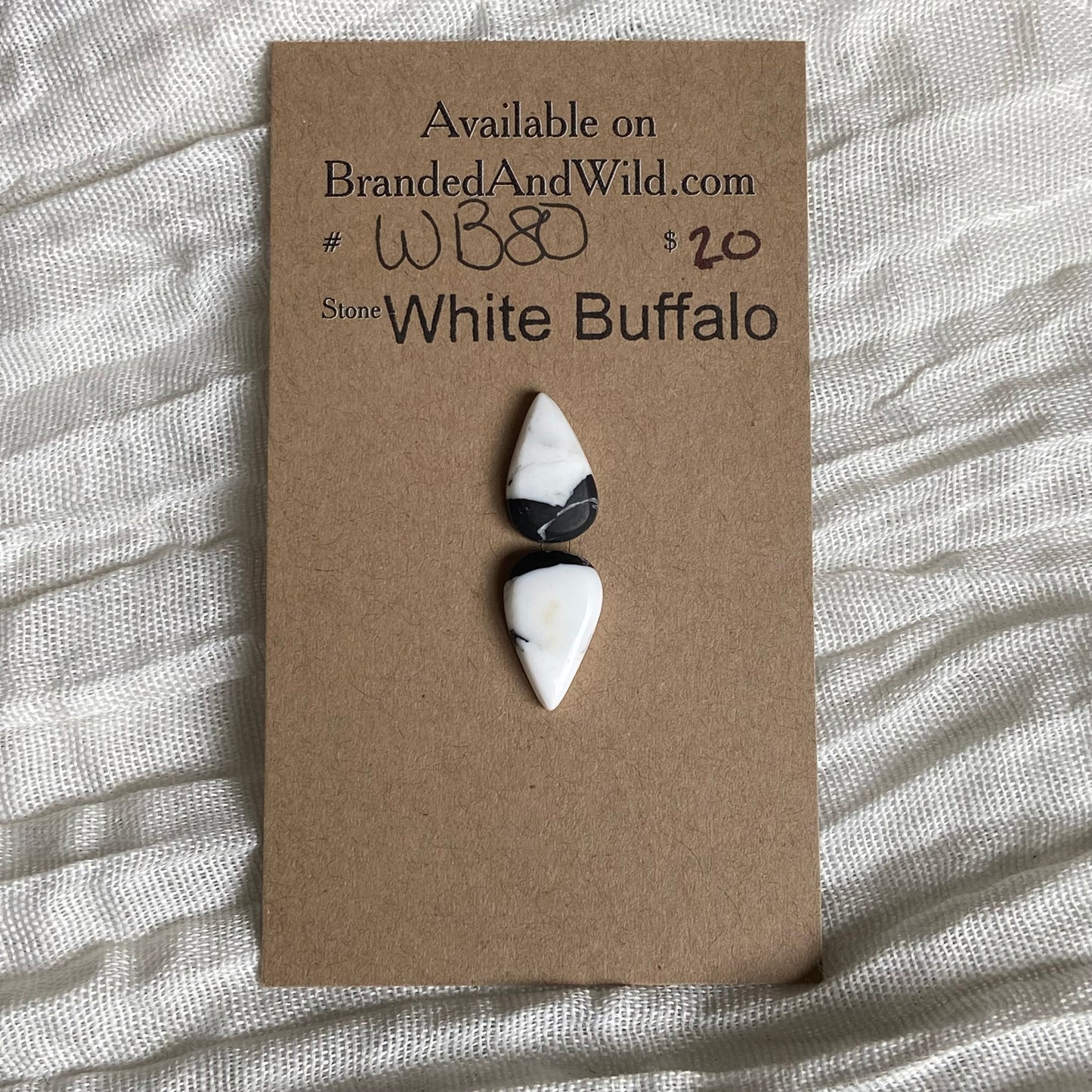 White Buffalo Cabochon - WB80 C3432258-DA92-4C81-B91B-0F71BA42BC4A Brandedandwild.com