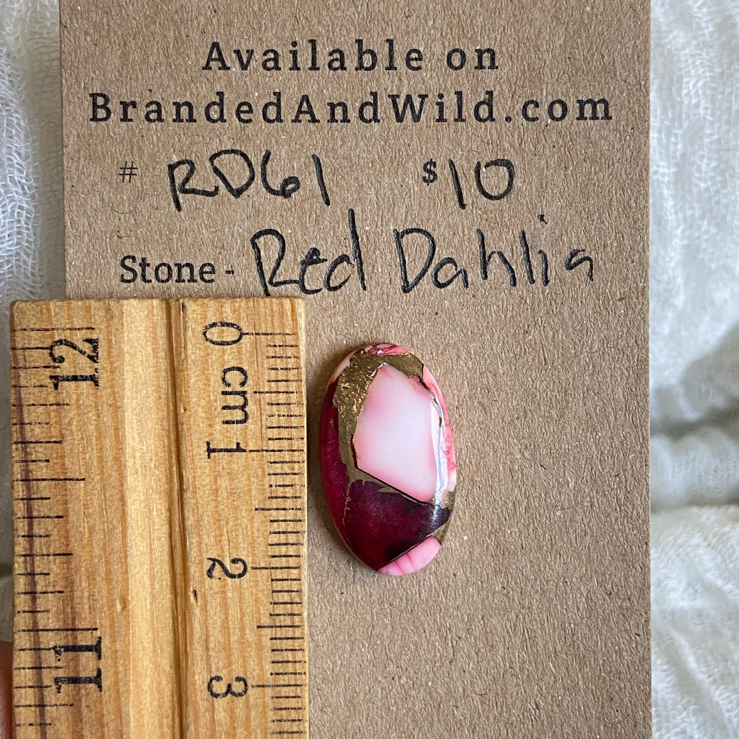 Red Dahlia Cabochon - RD61