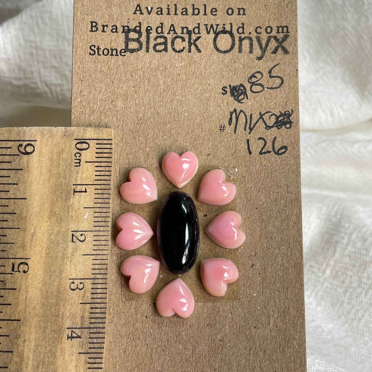 Black Onyx / Pink Conch Cabochon - MIX126 C3D75FBB-63BD-48F5-B6CA-D6DA43F33BFE Brandedandwild.com