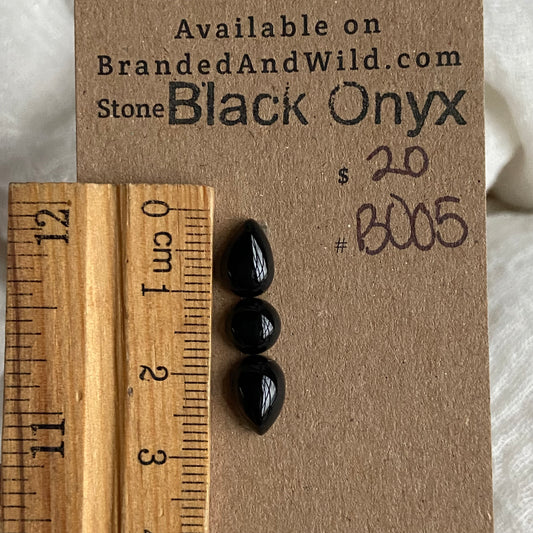 Black Onyx - Cabochon - BO05