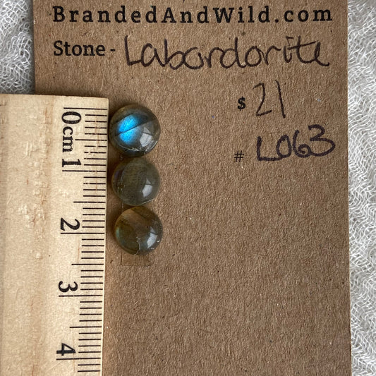 Labradorite Cabochon - L063