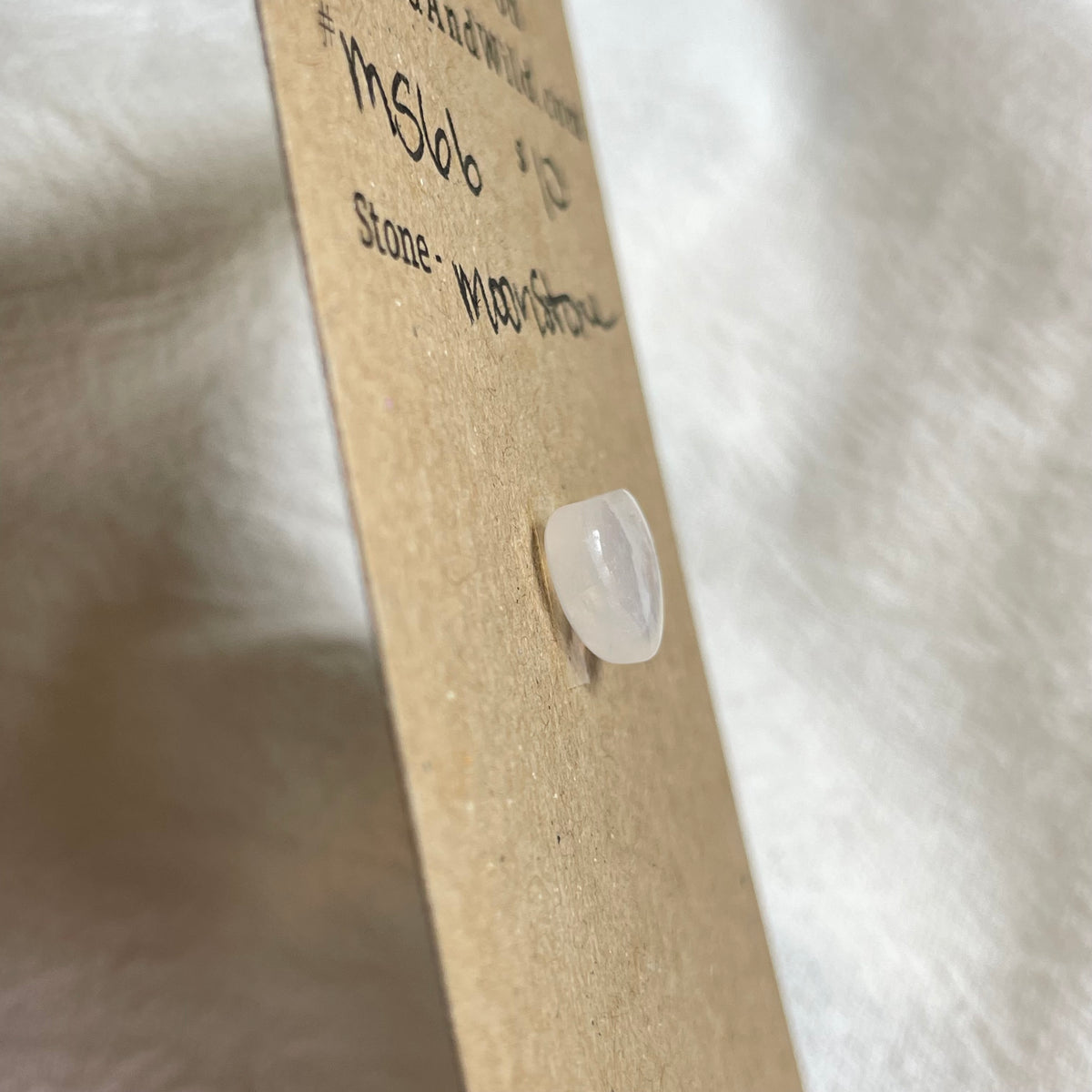 Moonstone Cabochon - MS66