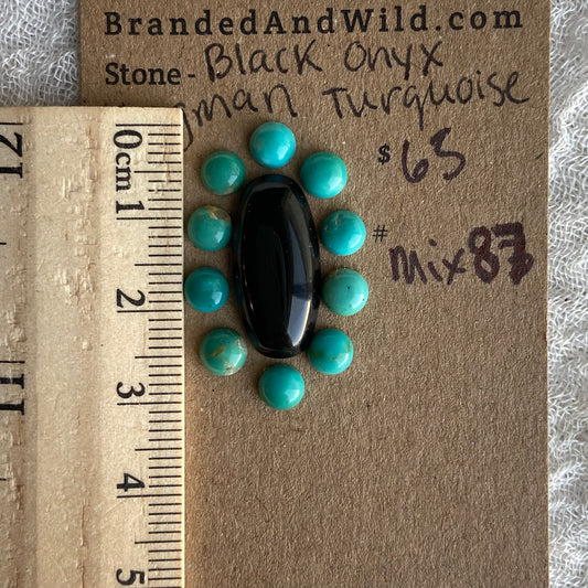 Black Onyx - Kingman Turquoise Cabochon - MIX87