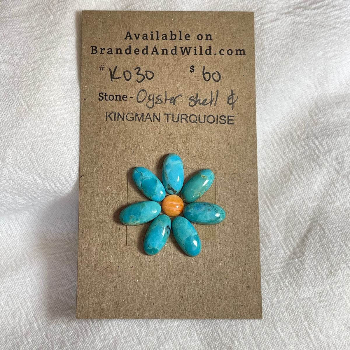 Kingman Turquoise / Oyster Shell Cabochon - KO30