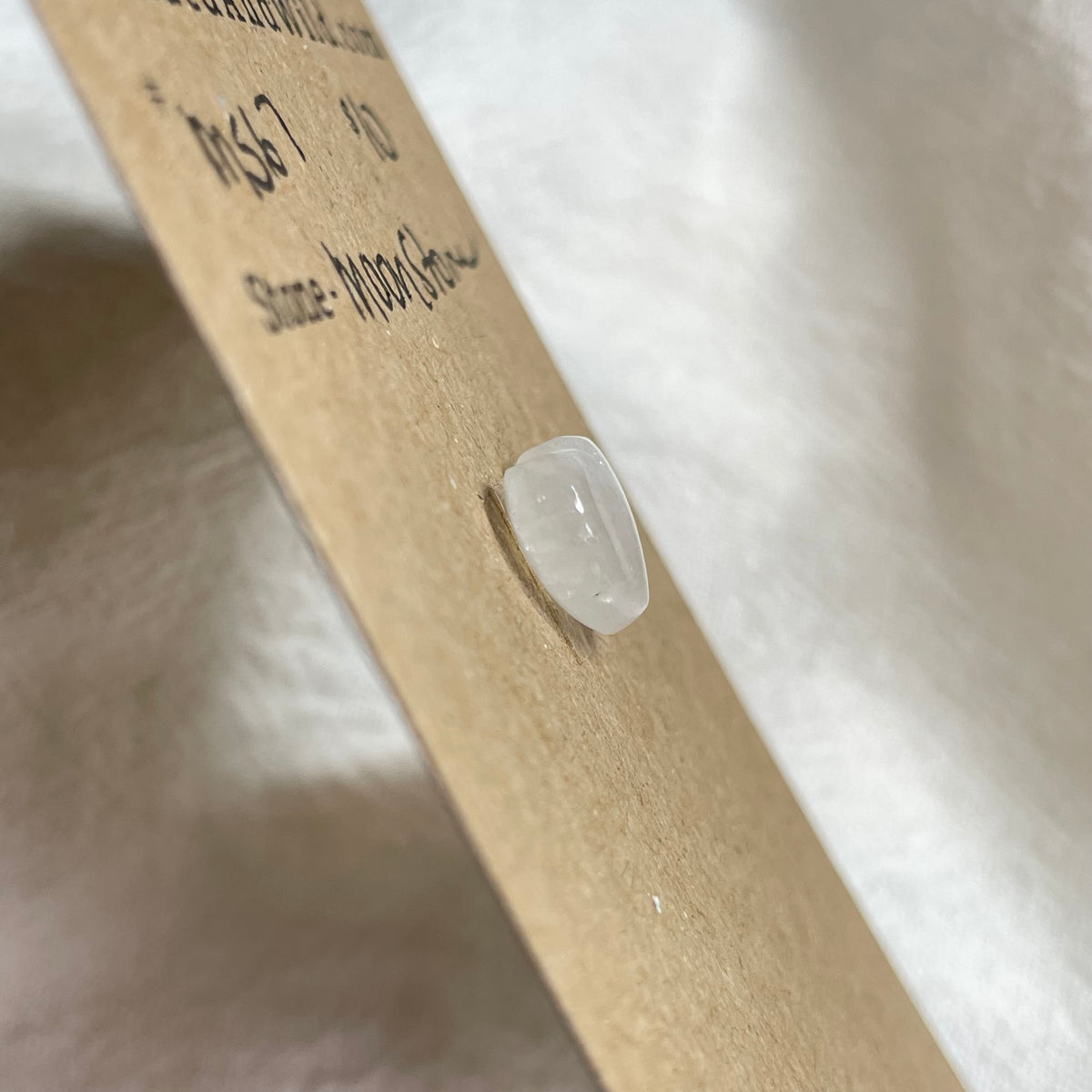 Moonstone Cabochon - MS67