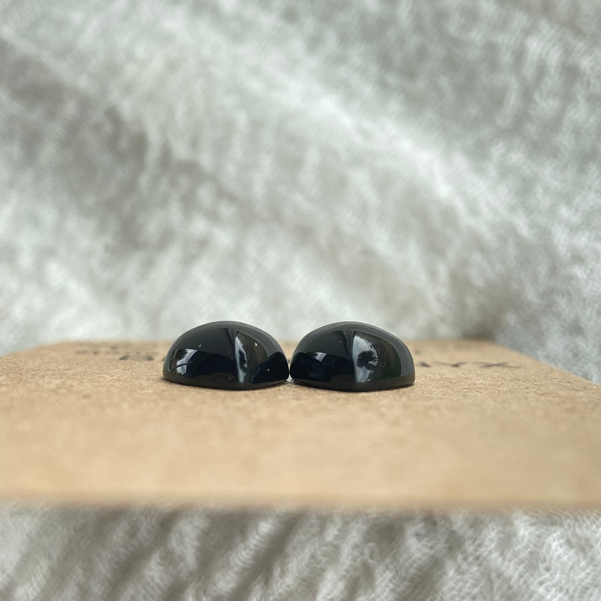 Black Onyx - Cabochon - B42