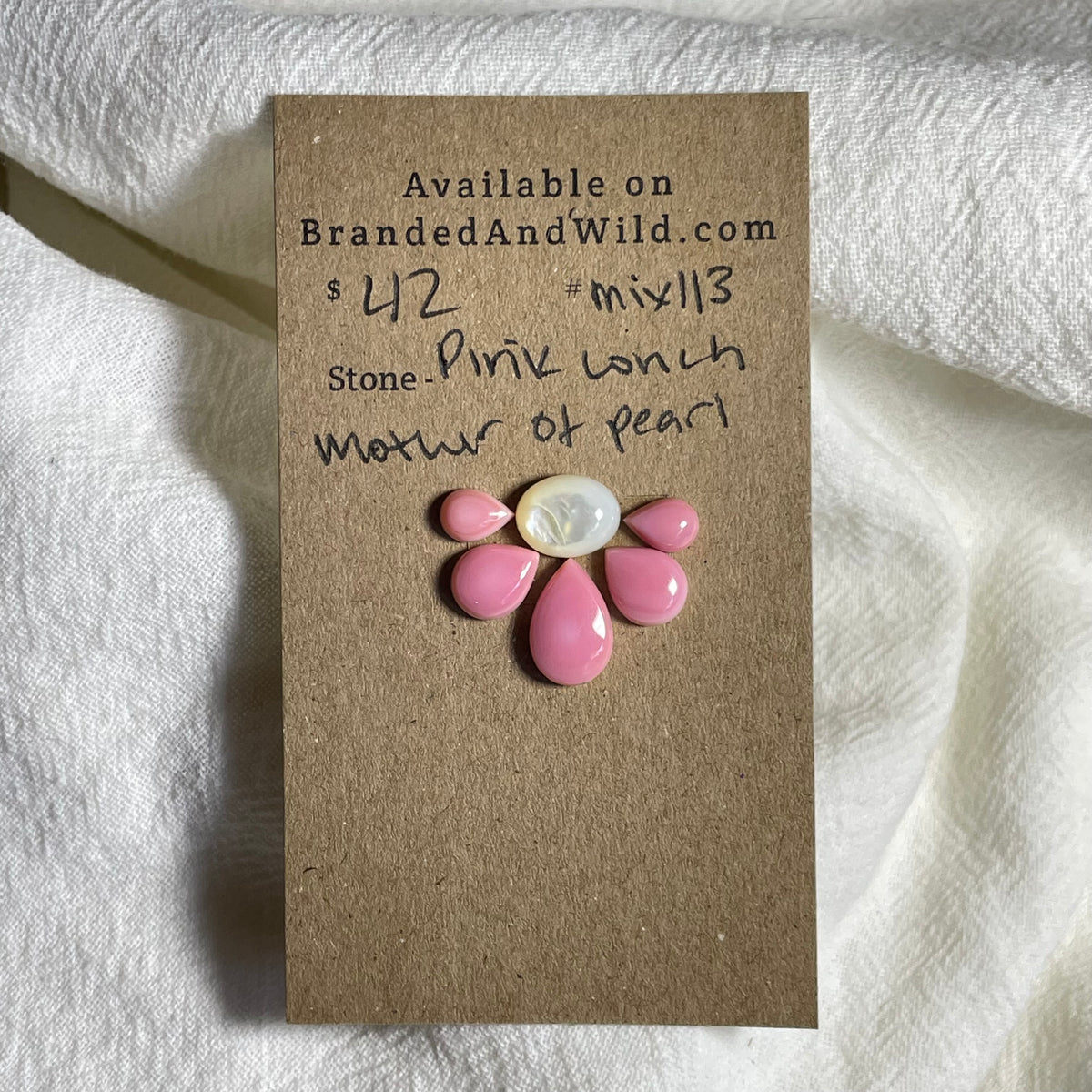 Pink Conch / Kingman Turquoise Cabochon - MIX113