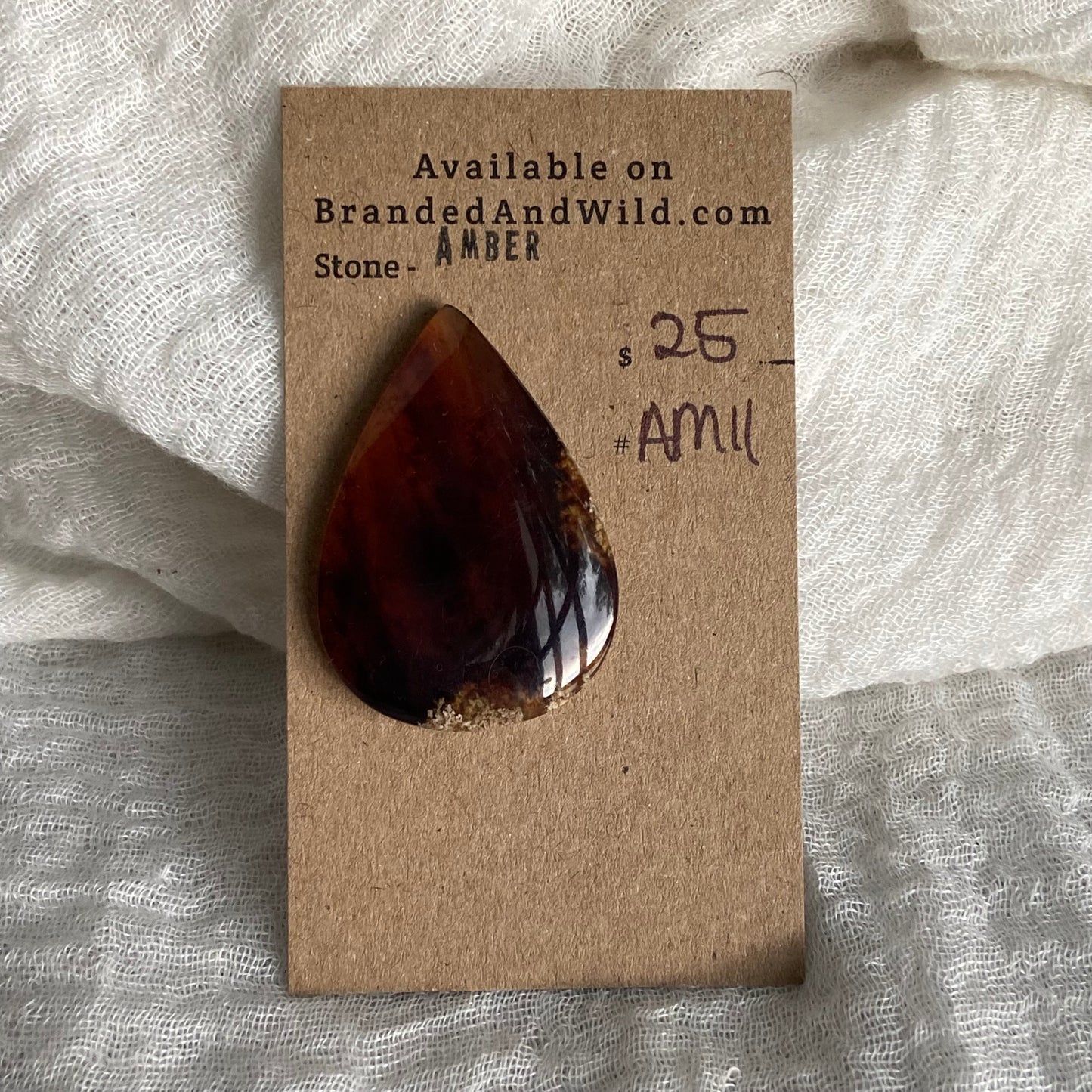 Amber Cabochon AM11