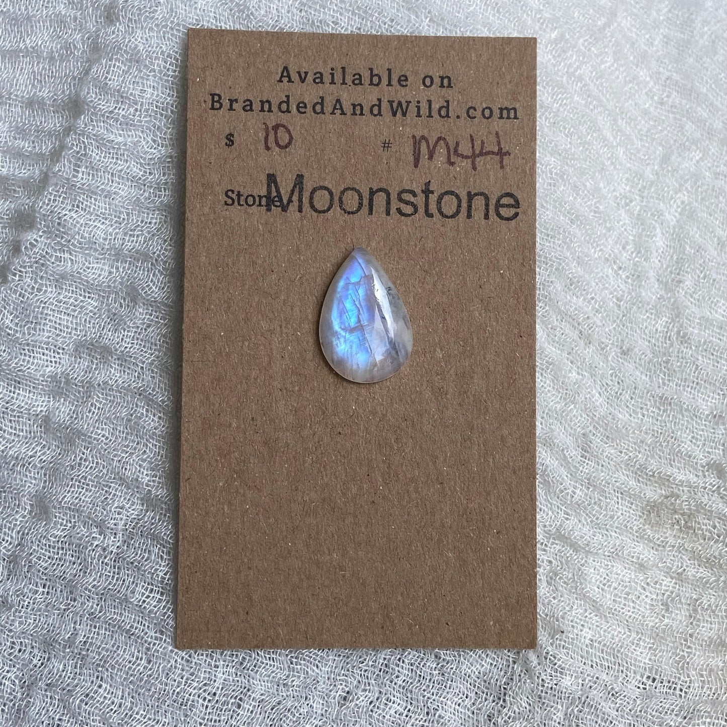 Moonstone Cabochon - M44