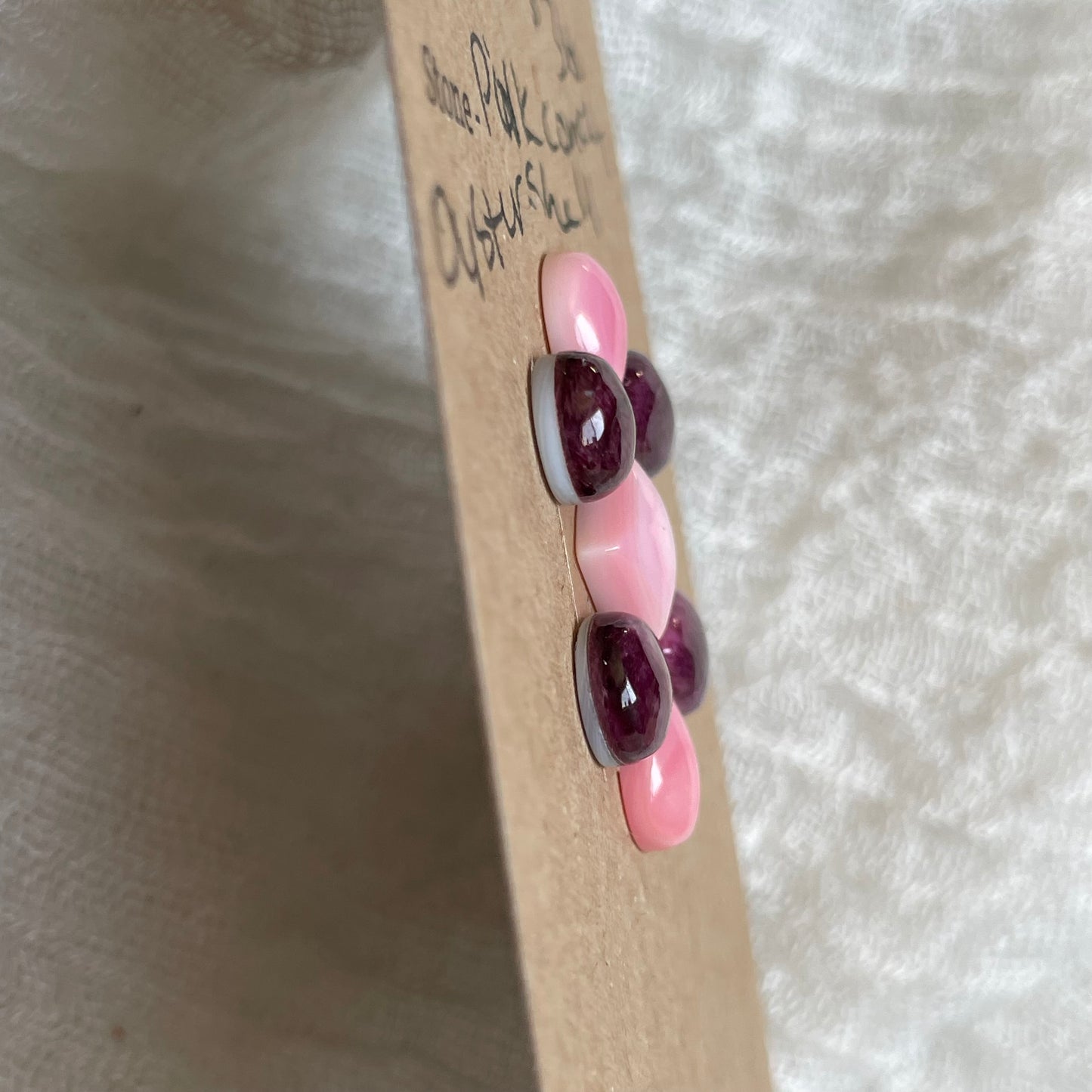 Pink Conch / Oyster Shell Cabochon - P016