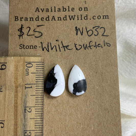 White Buffalo Cabochon - WB32 CD35CF21-BA42-4F5C-876A-B47DD6B8AB48 Brandedandwild.com