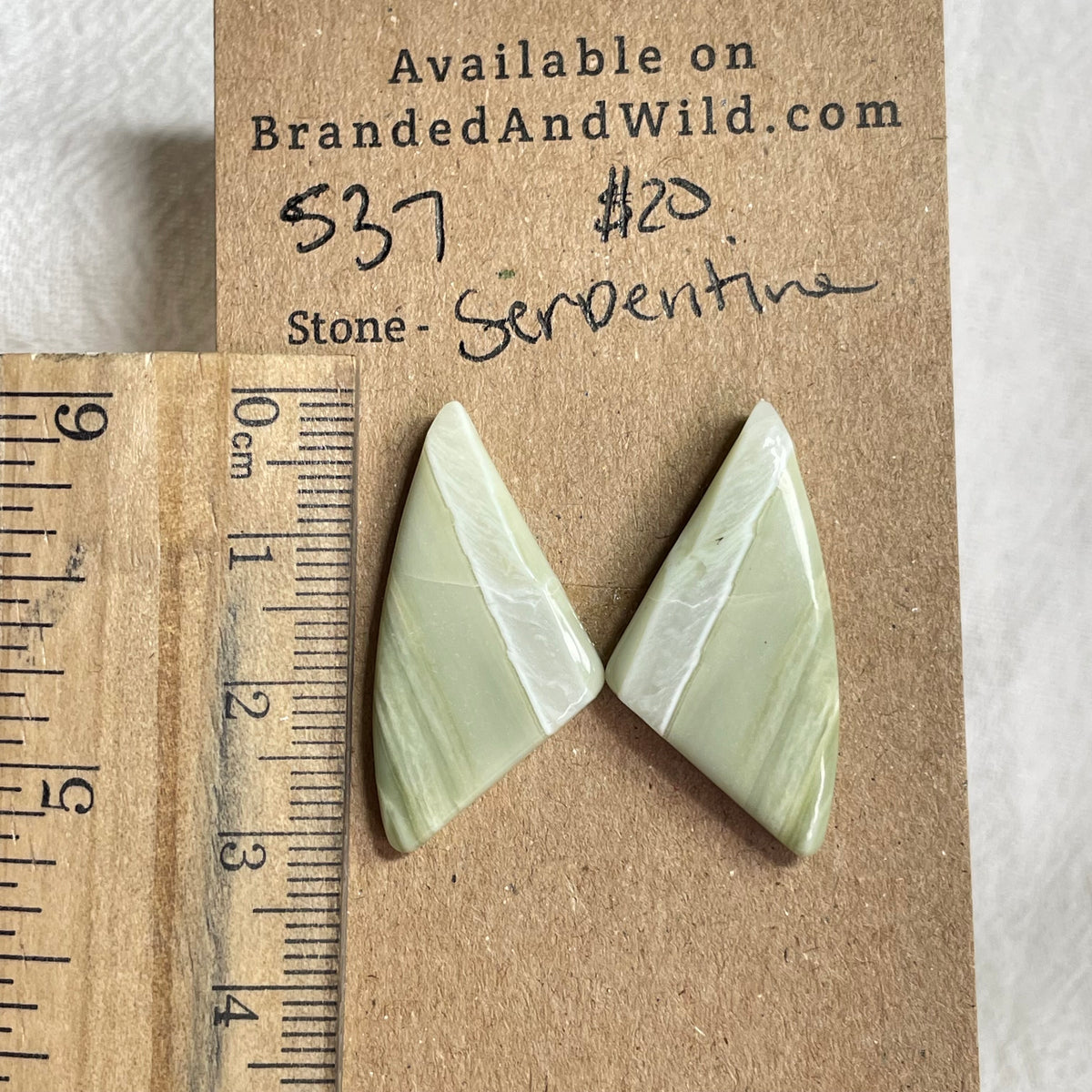 Serpentine - Cabochon - S37 CD62D6EA-9BBB-4FF9-AA43-D57484235FF4 Brandedandwild.com