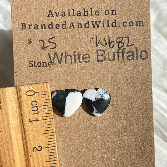 White Buffalo Cabochon - WB82 CE2F3B70-2051-4094-9F8A-AA1BD0AC9F7D Brandedandwild.com