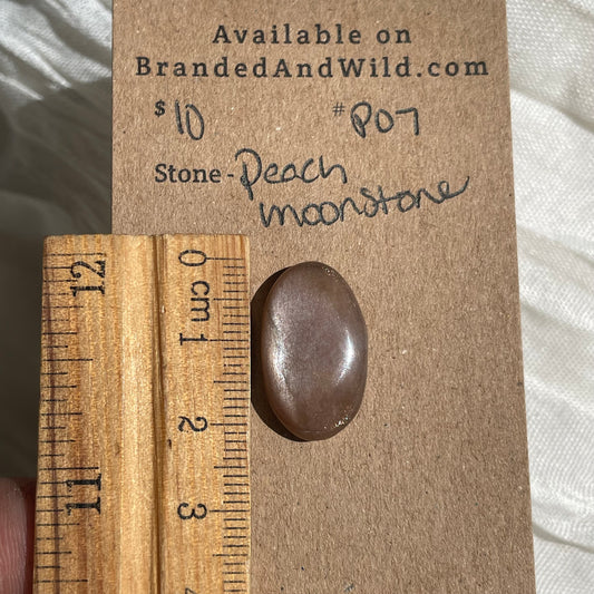 Peach Moonstone Cabochon - P07 CF41725B-25F4-47A0-BB07-56A6EEC32DDE Brandedandwild.com
