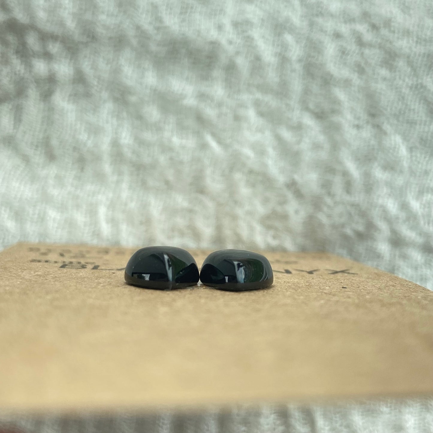 Black Onyx - Cabochon - B46