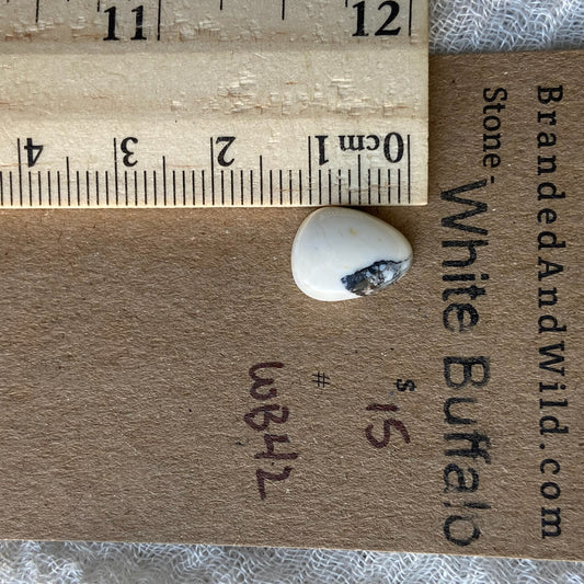 White Buffalo Cabochon - WB42