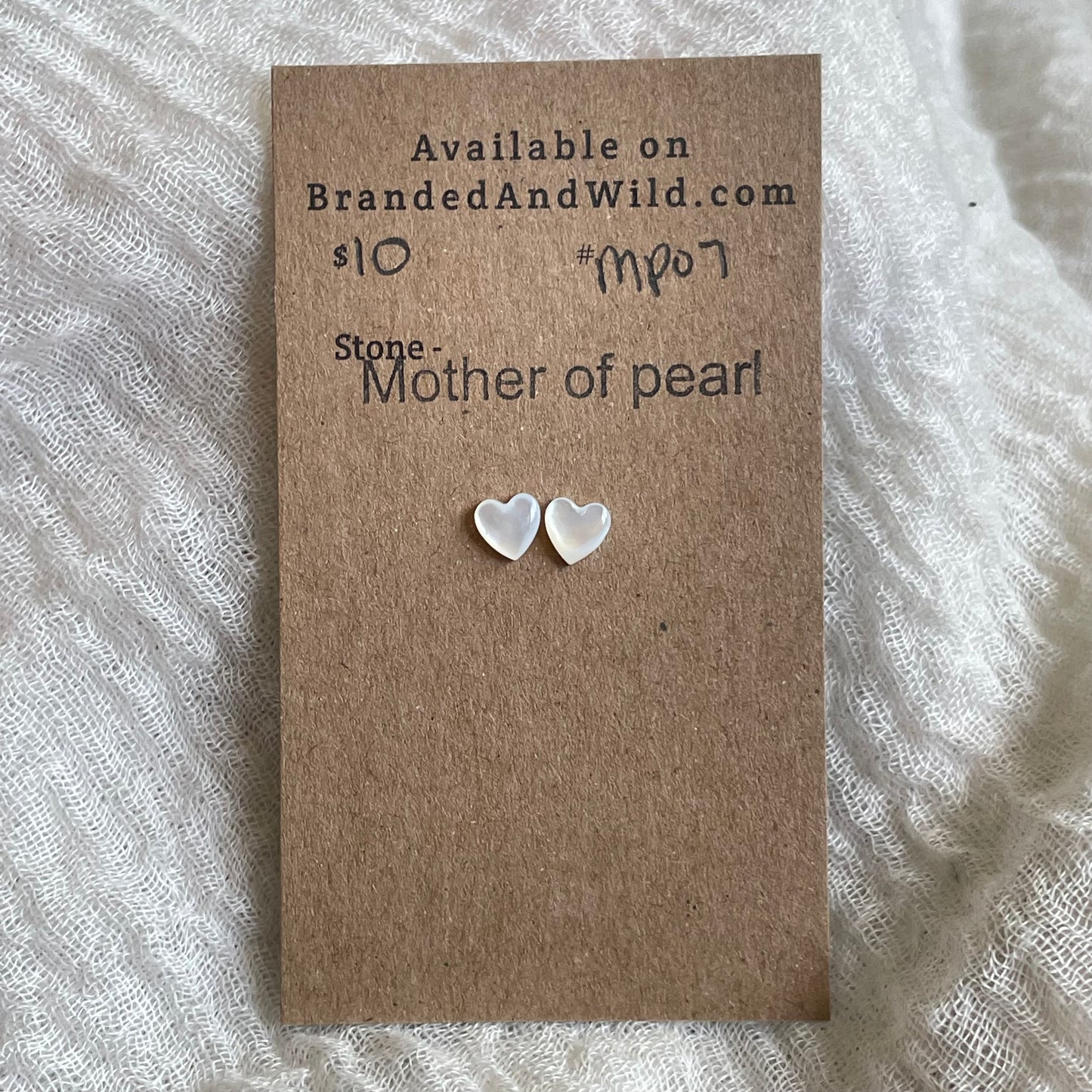 Mother of pearl cabochon - MP07 D172E390-CA66-4072-94DF-6FC9F3AA4107 Brandedandwild.com