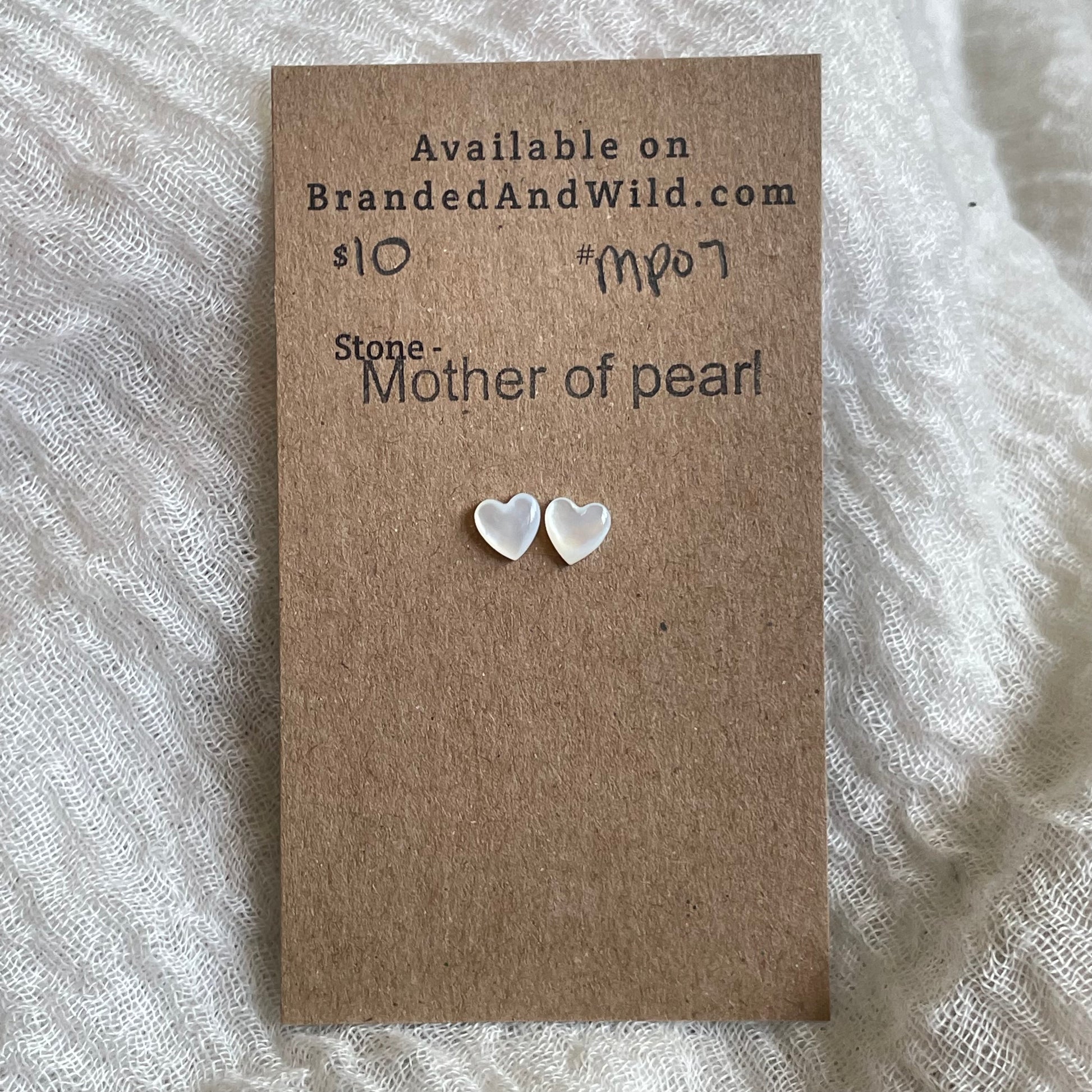 Mother of pearl cabochon - MP07 D172E390-CA66-4072-94DF-6FC9F3AA4107 Brandedandwild.com