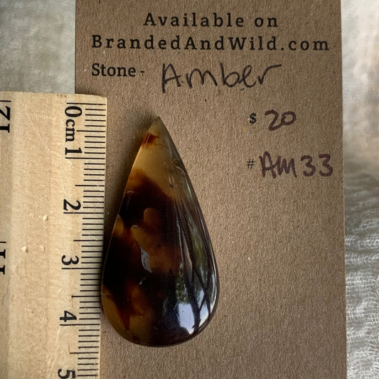 Amber Cabochon AM33