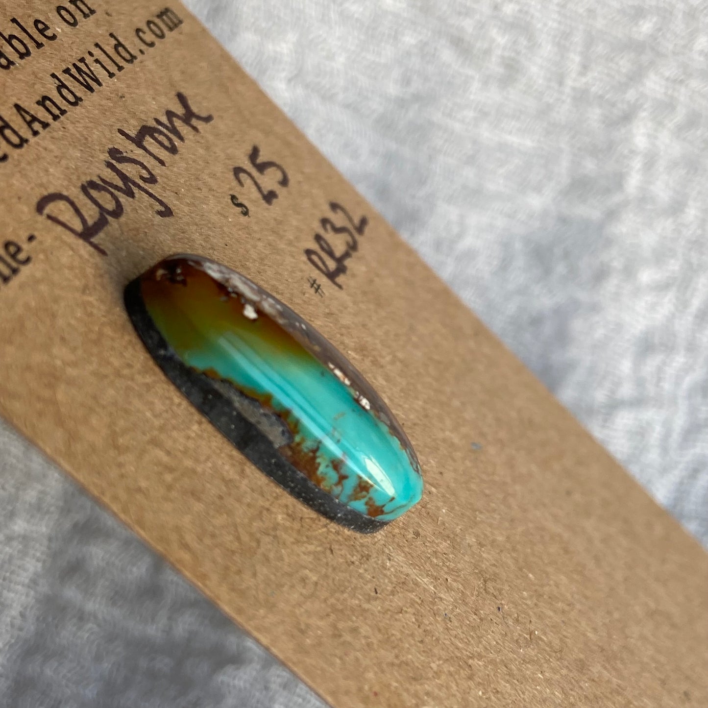 Royston Ribbon Turquoise Cabochon RR32