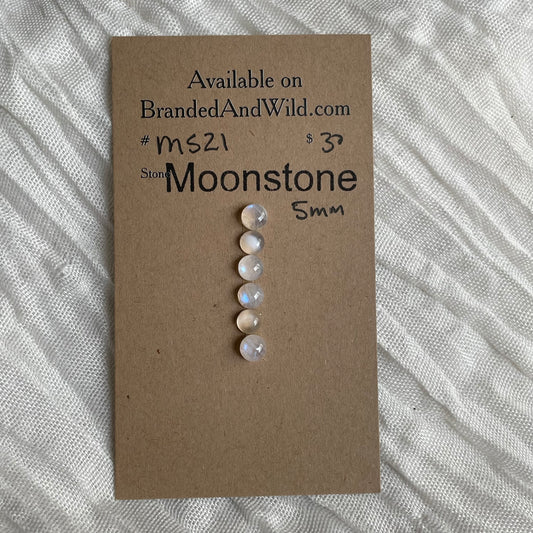 Peach Moonstone Cabochon - MS21 D3123743-B38F-4055-B282-570ED6550290 Brandedandwild.com