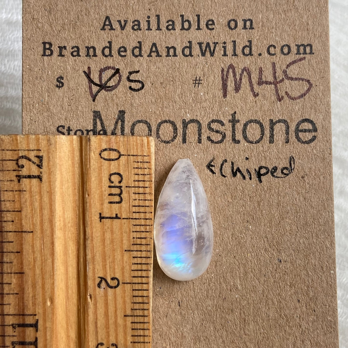 Moonstone Cabochon - M45