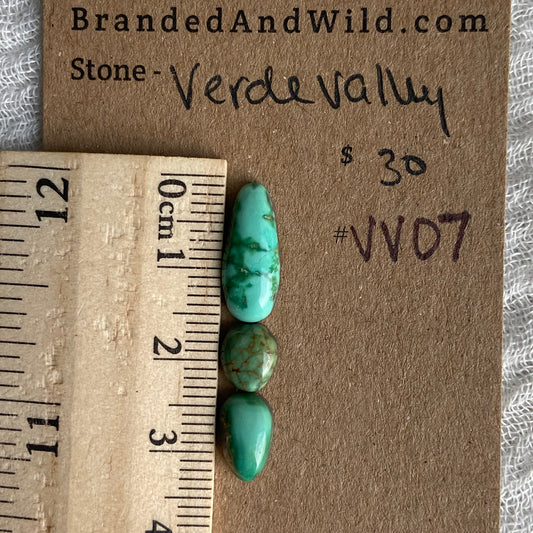 Verde Valley Turquoise Cabochon - VV07