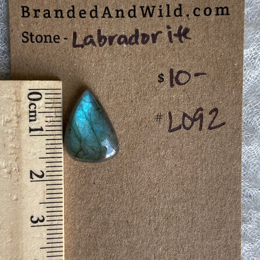 Labradorite Cabochon - L092