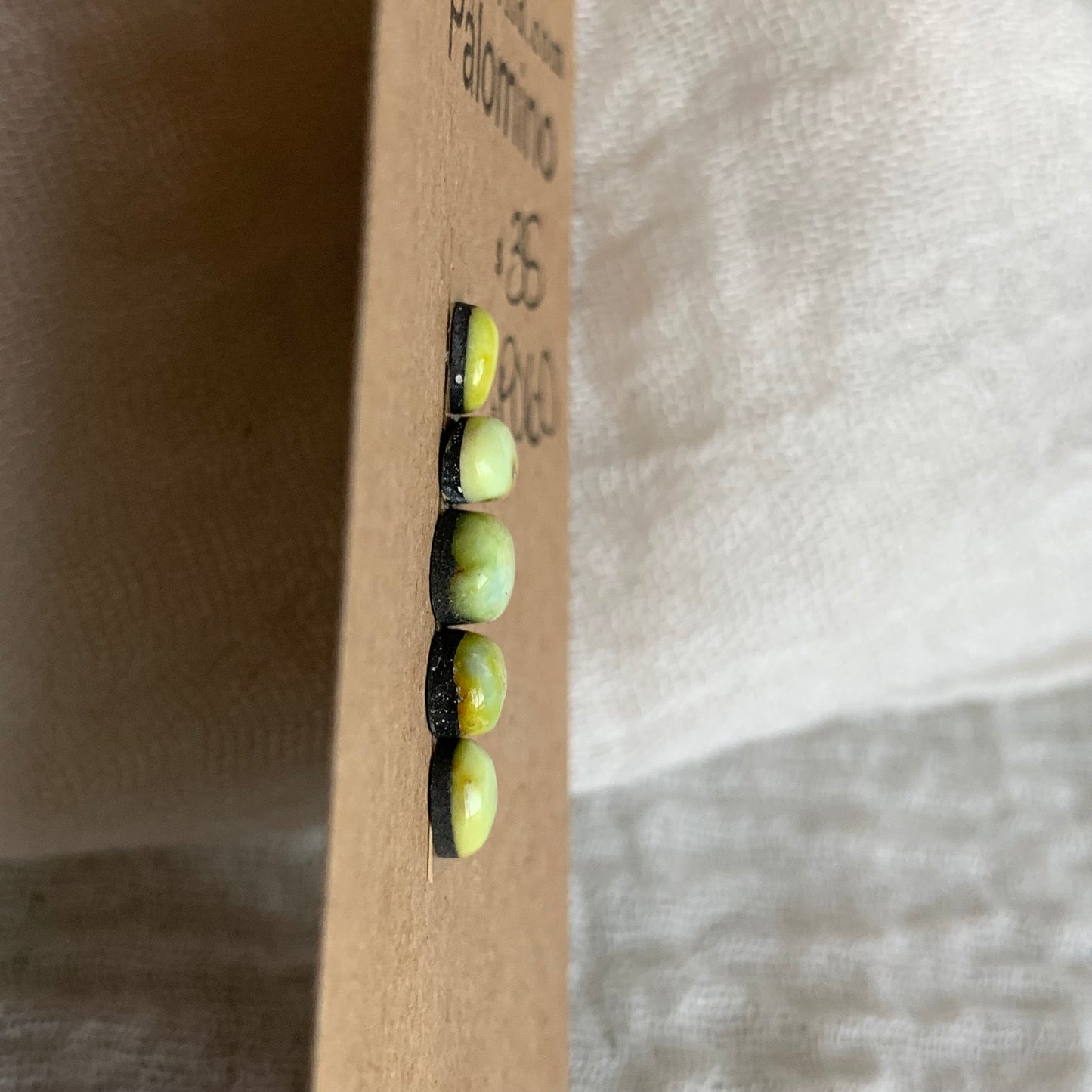 Palomino Cabochon - P060