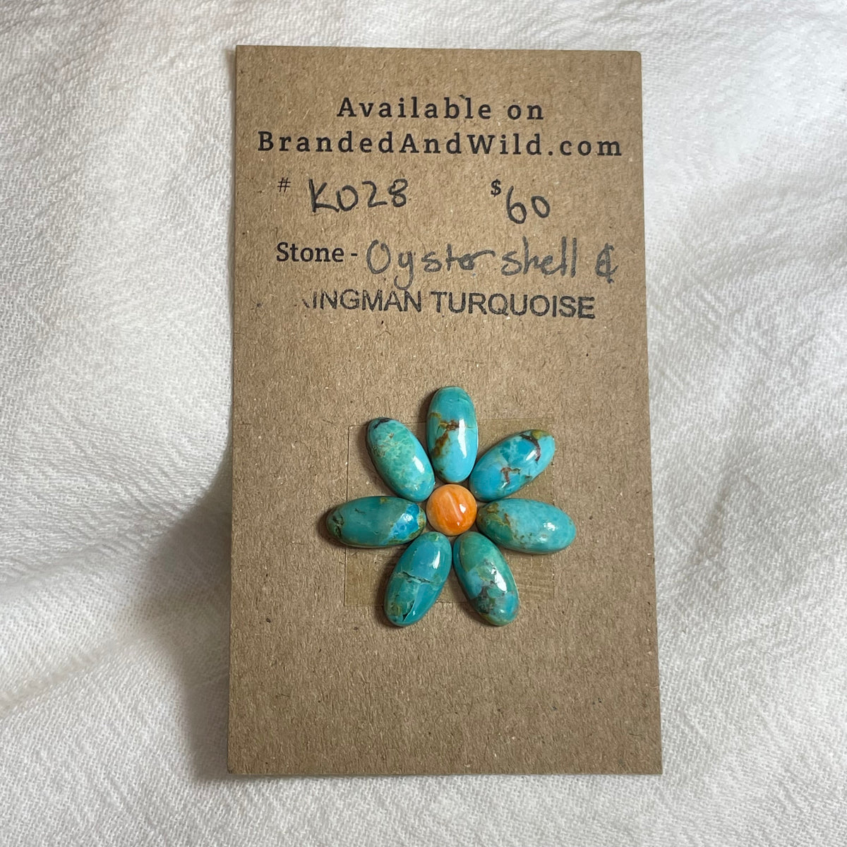 Kingman Turquoise / Oyster Shell Cabochon - KO28