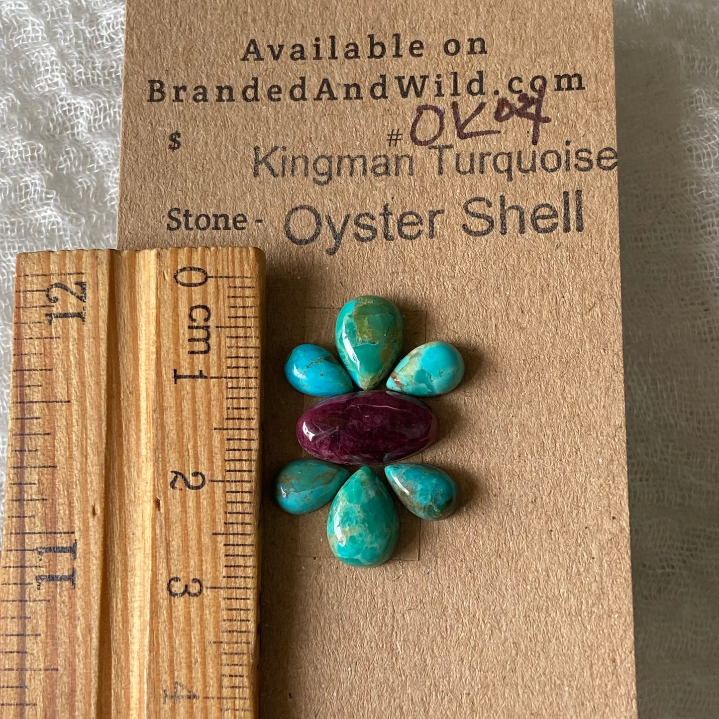 Kingman Turquoise / Oyster Shell Cabochon - OK04