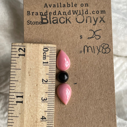 Black Onyx / Pink Conch Cabochon - MIX83 D798EDFE-7FC4-40A4-B2B3-6E2D80529836 Brandedandwild.com