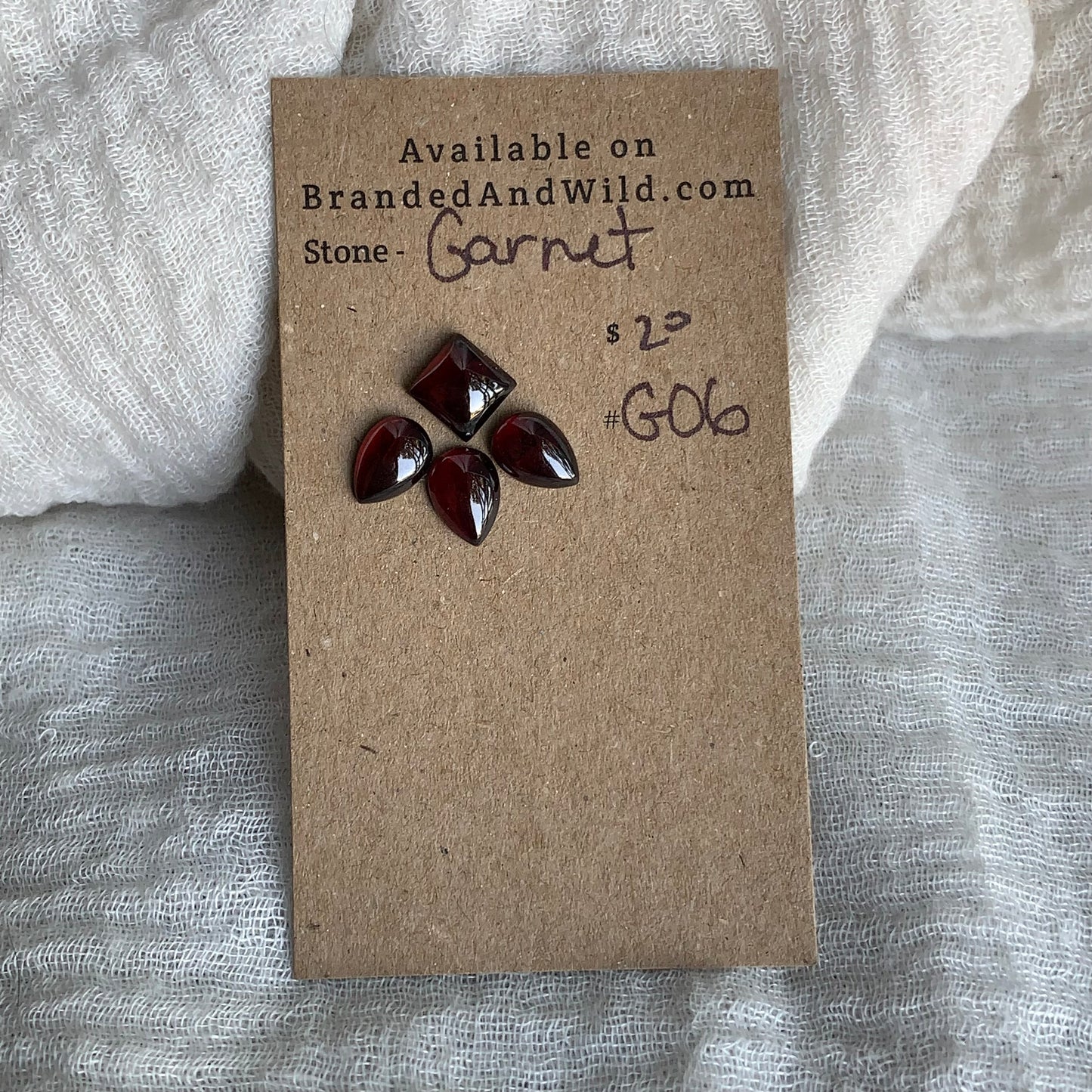 Garnet Cabochon - G06