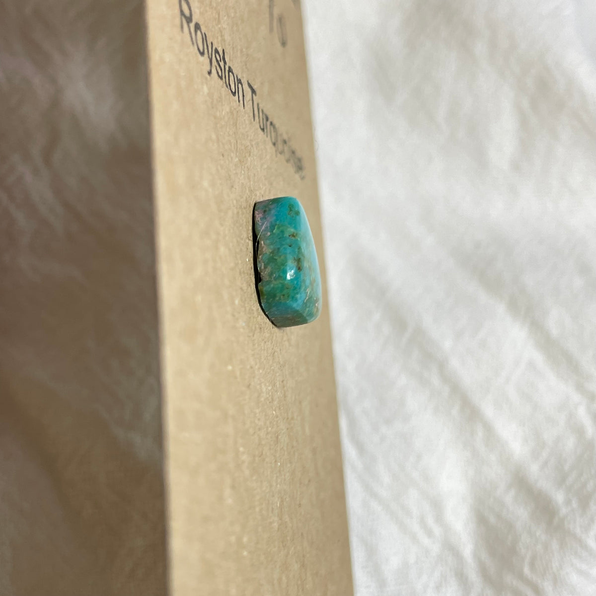 Royston Turquoise Cabochon - R55