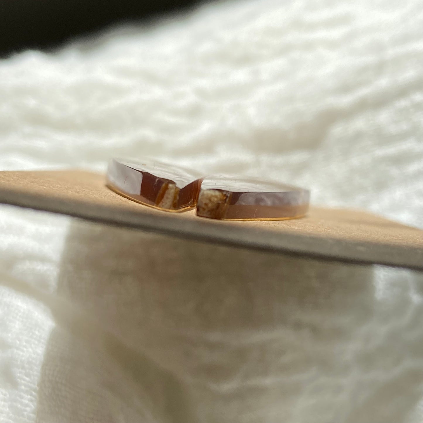 Amber Cabochon AM63