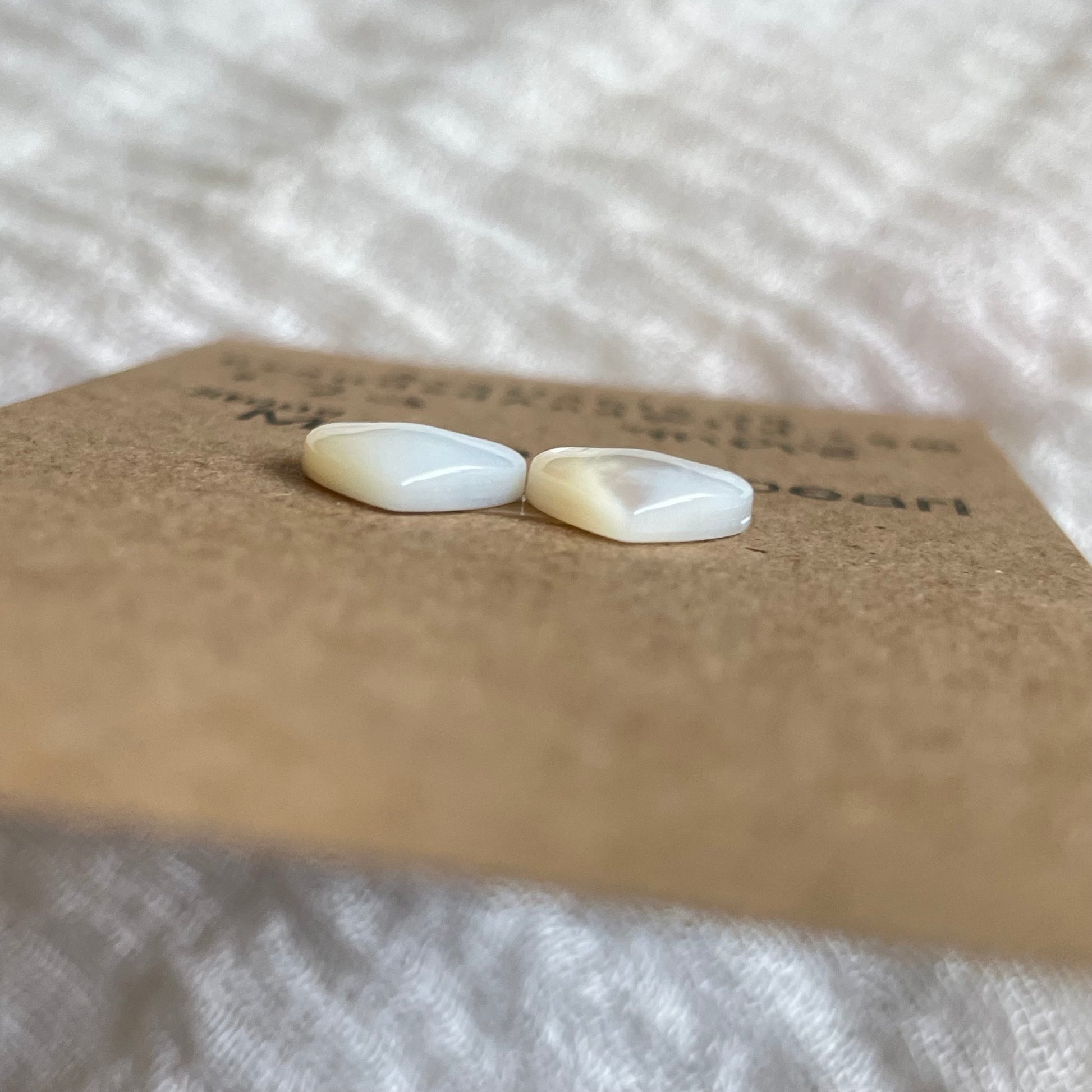 Mother of pearl cabochon - MP18 DA58084F-CF73-450E-9E0B-45A0F1BC7F81 Brandedandwild.com