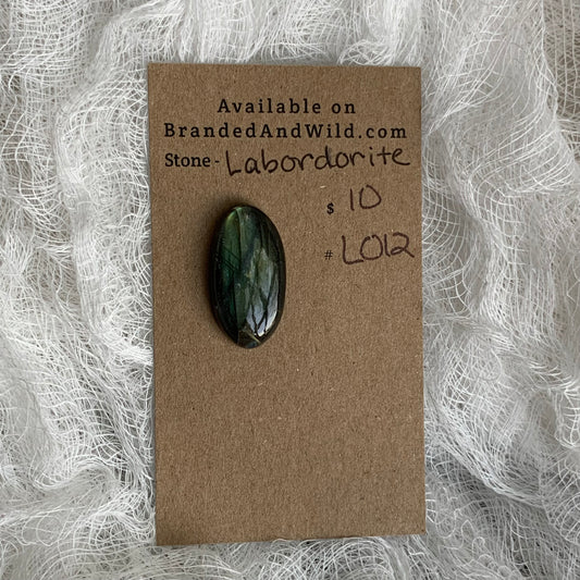 Labradorite Cabochon - L012