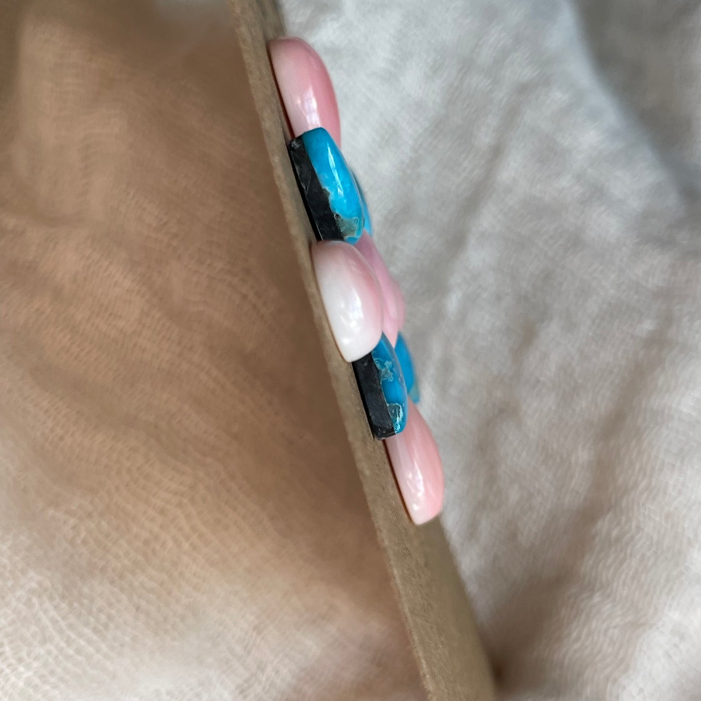 Pink Conch / Blue Bird Cabochon - MIX80