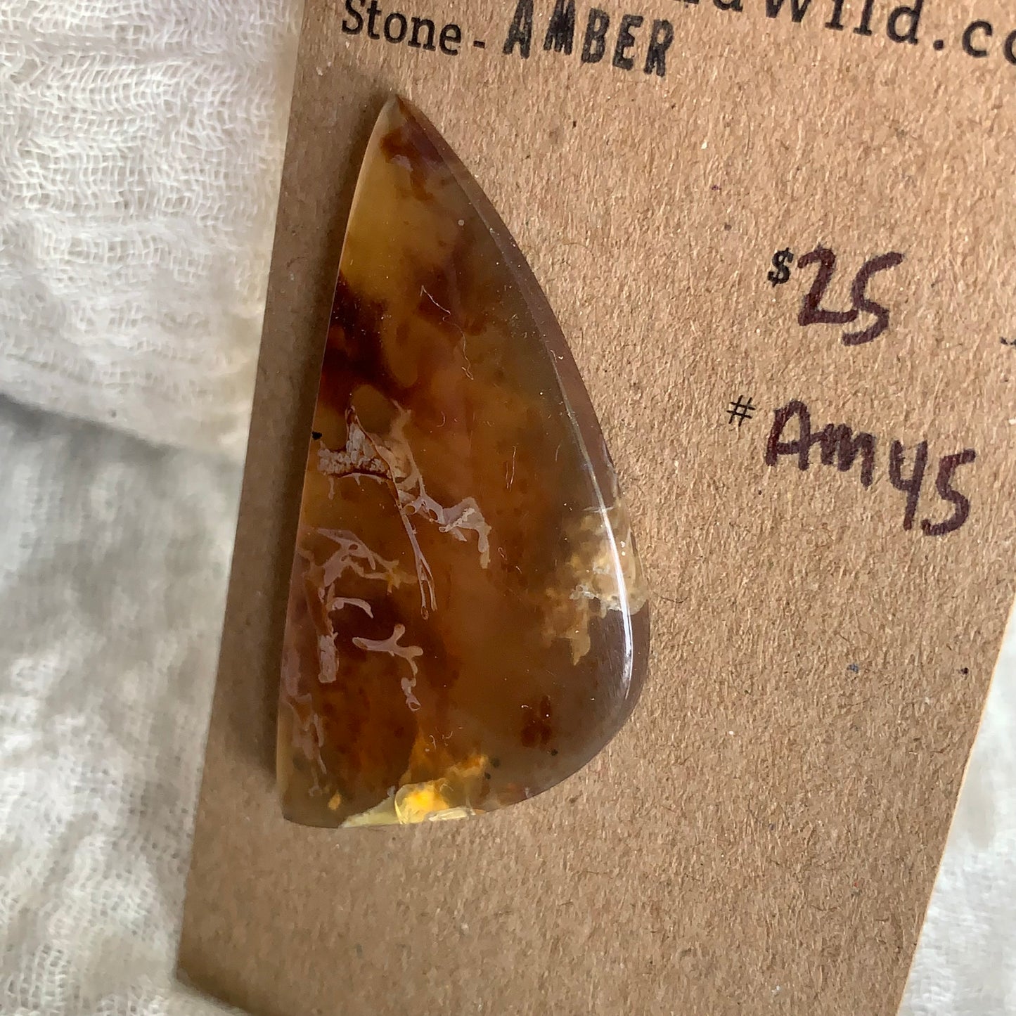 Amber Cabochon AM45