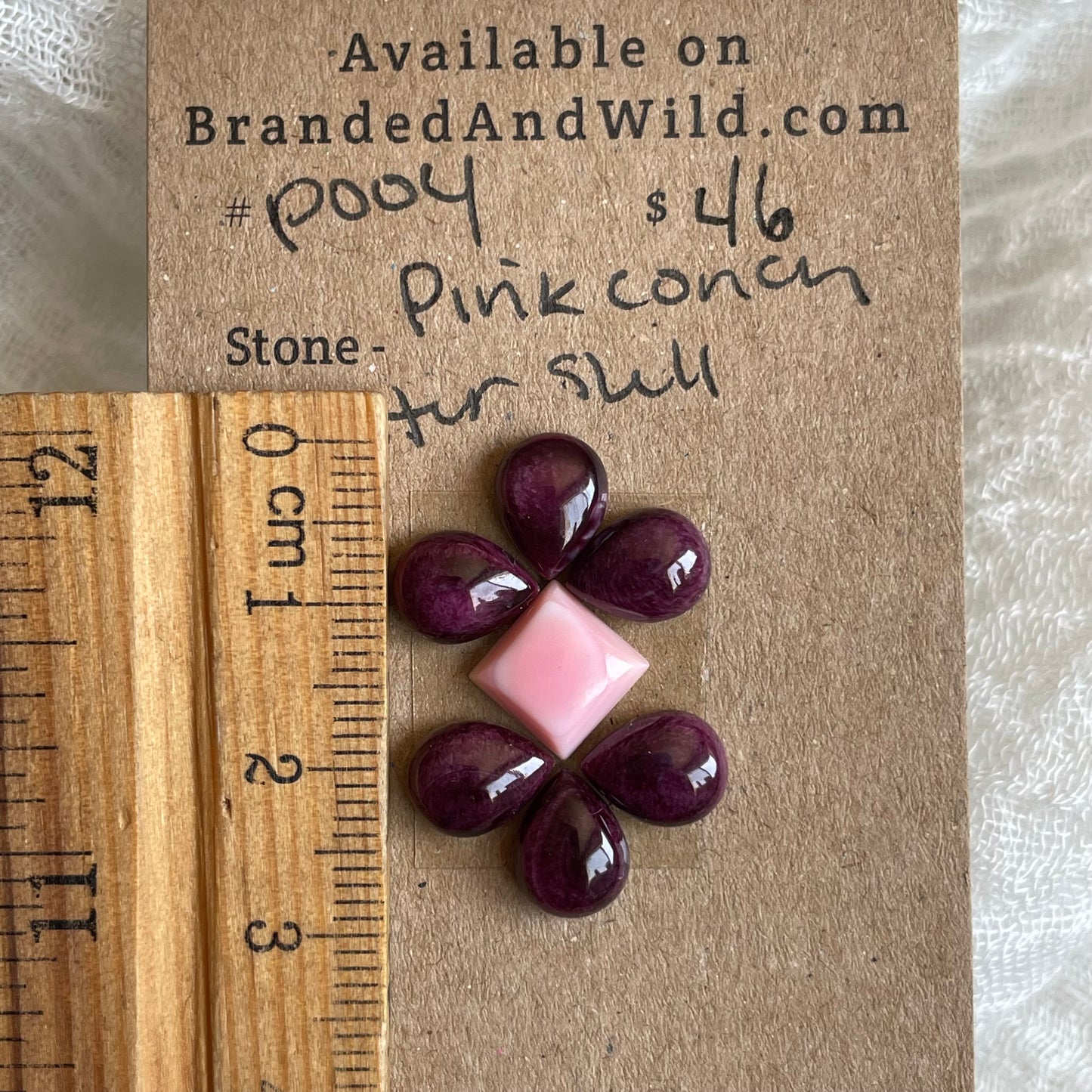 Pink Conch / Oyster Shell Cabochon - P004