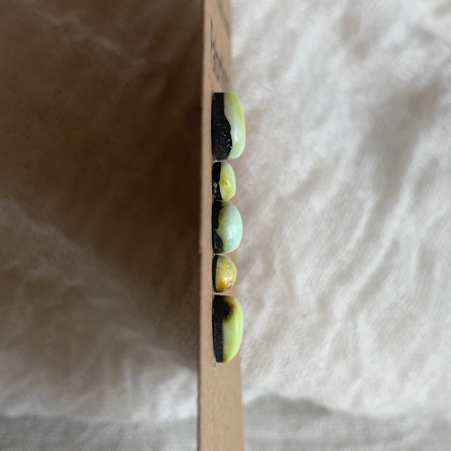 Palomino Cabochon - P026