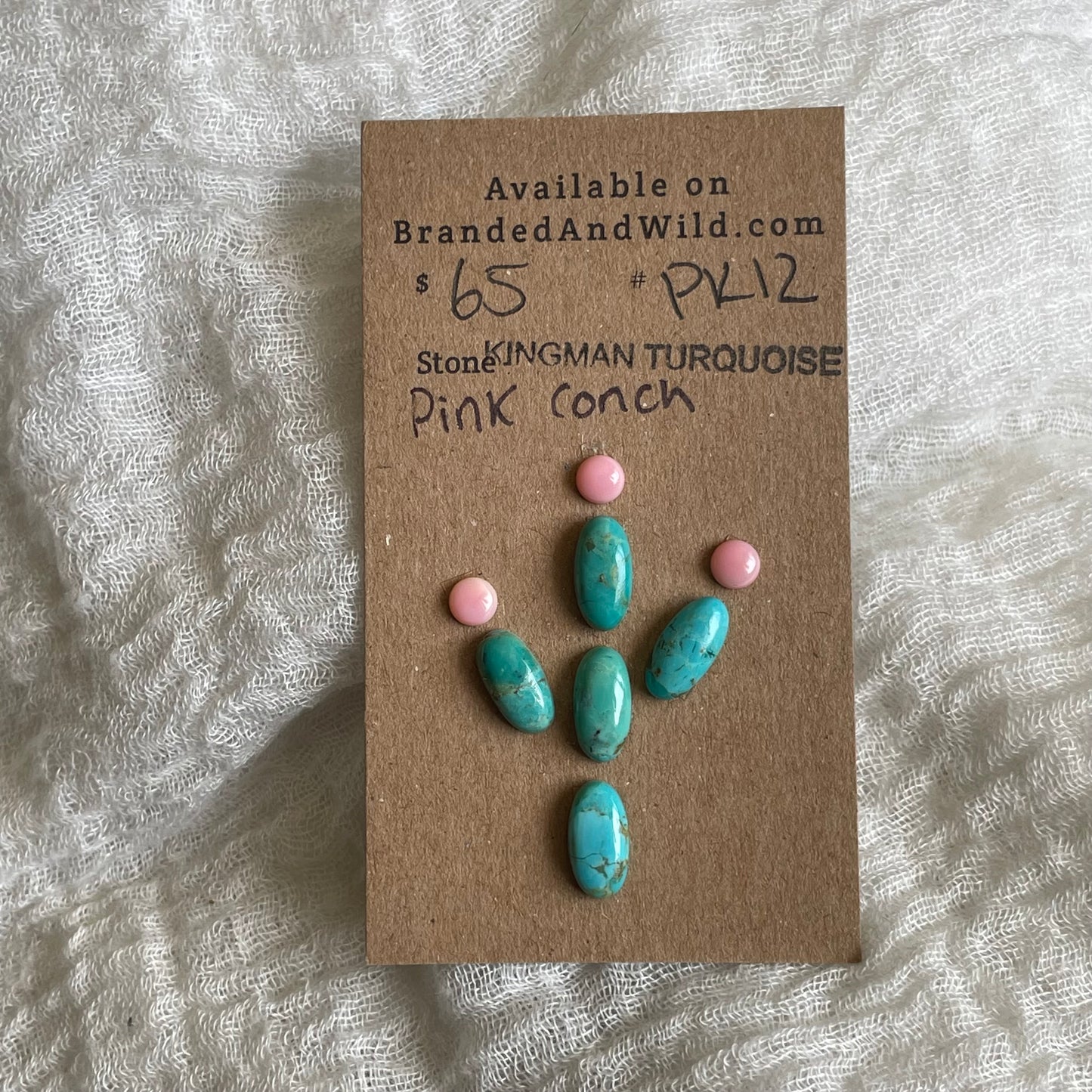 Pink Conch / Kingman Turquoise Cabochon - PK12