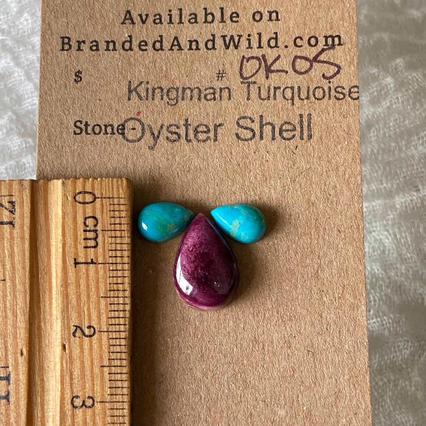 Kingman Turquoise / Oyster Shell Cabochon - OK05