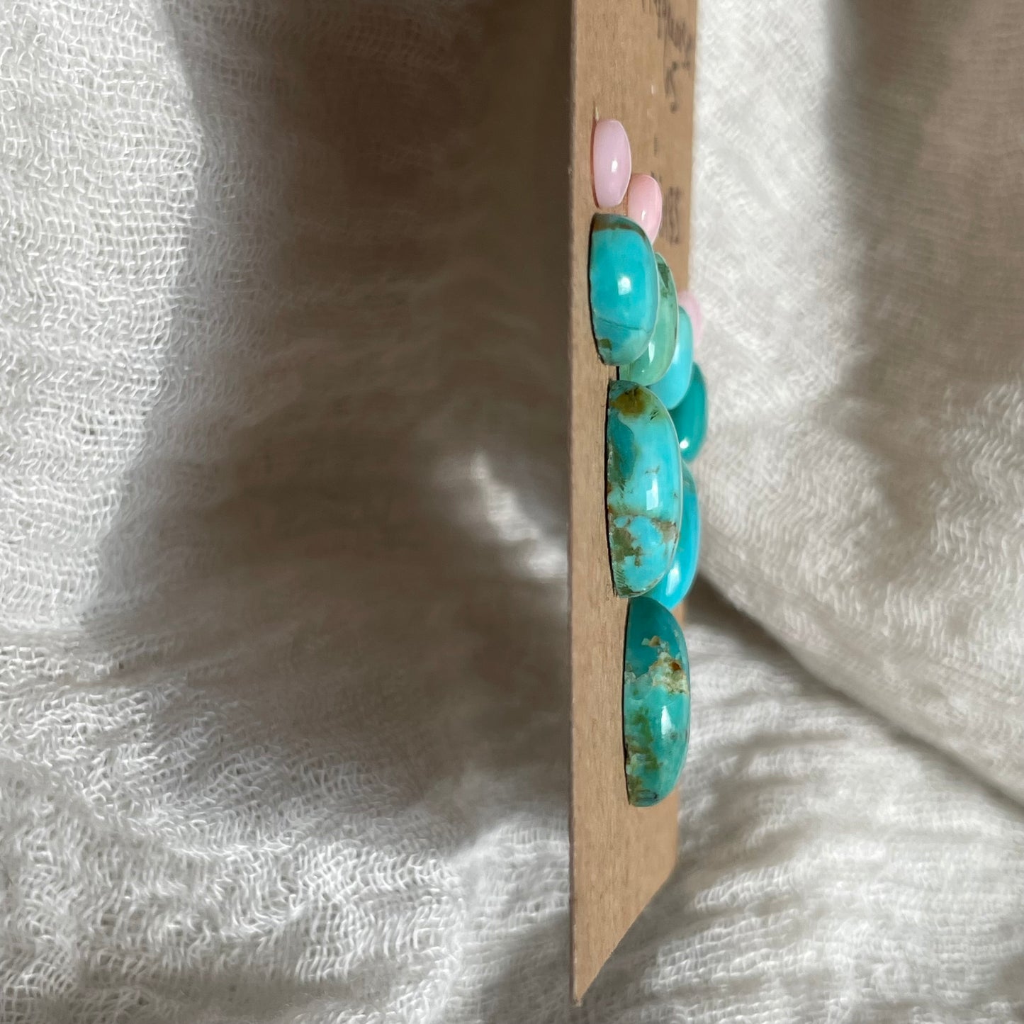 Kingman / Pink Conch Cabochon - Mix185 E0FA71E9-259B-44EE-9571-A7C5971A970F Brandedandwild.com