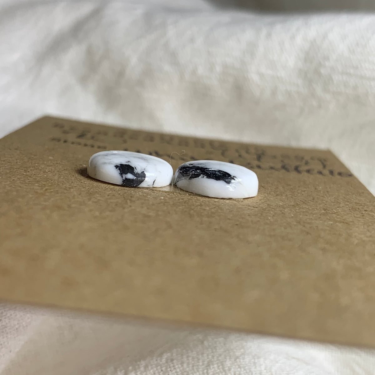 White Buffalo Cabochon - WB34 E1C20449-5300-413E-AC0C-5F51E3EC1055 Brandedandwild.com