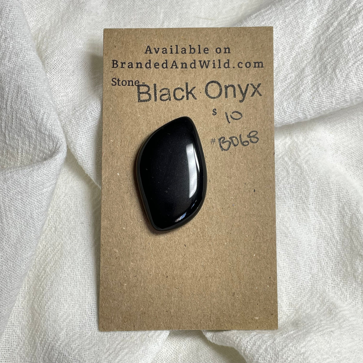 Black Onyx - Cabochon - B068 E2184EC1-83B1-46B6-9C9D-3F50FF6C9B41 Brandedandwild.com